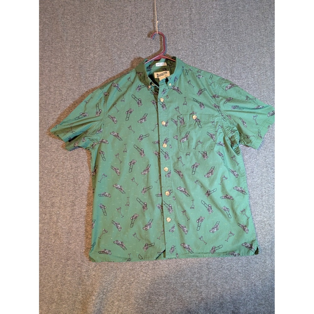 Duluth Trading Shirt Men's Size M‎ Green Lawnmower Print Relaxed Fit Untucked